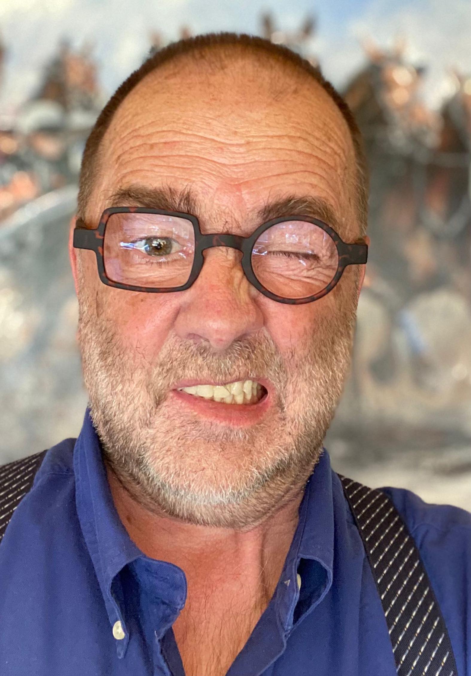 Un regard et une touche de doigté
